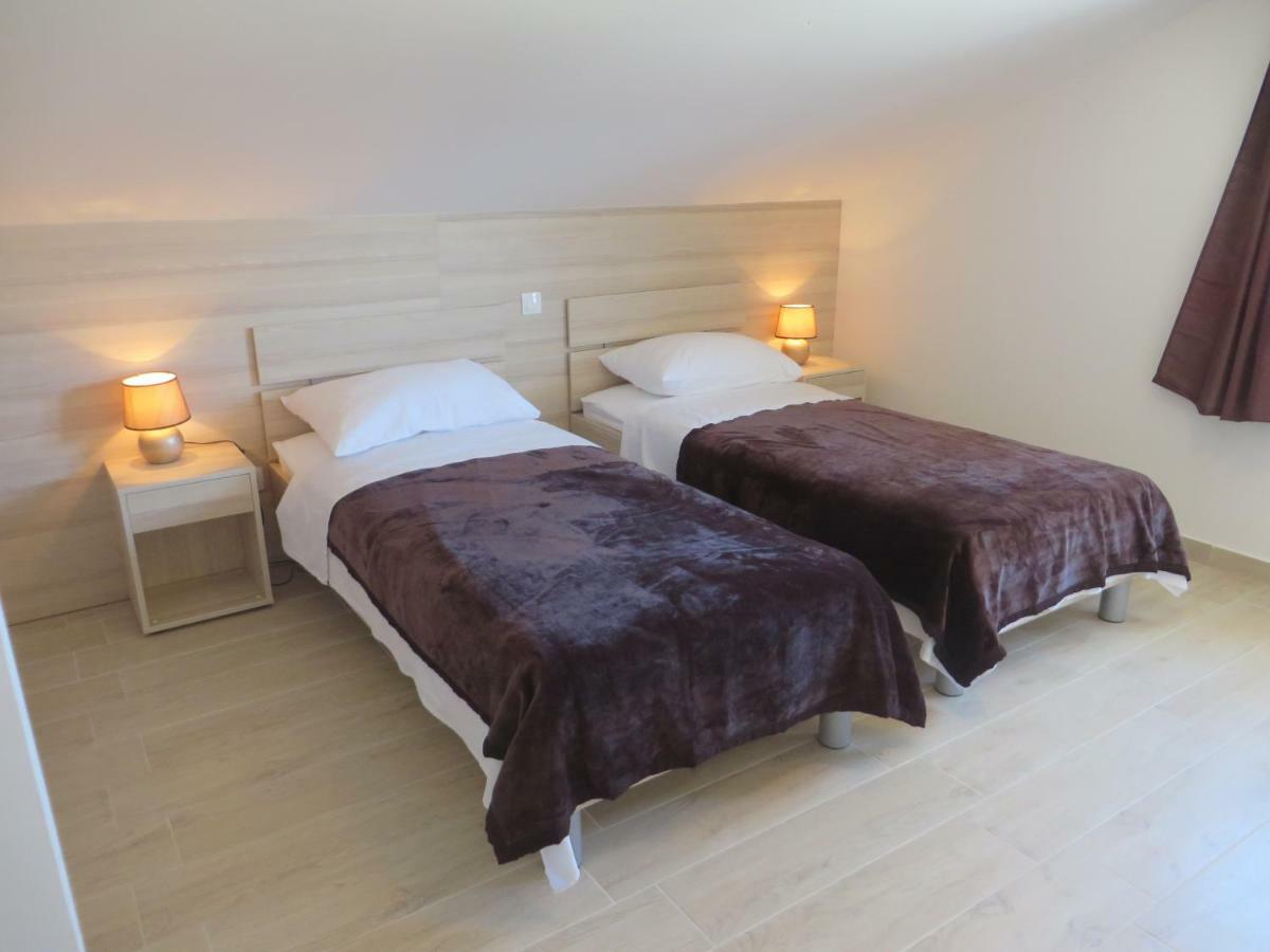 Luka Apartments Biograd Na Moru Exterior foto