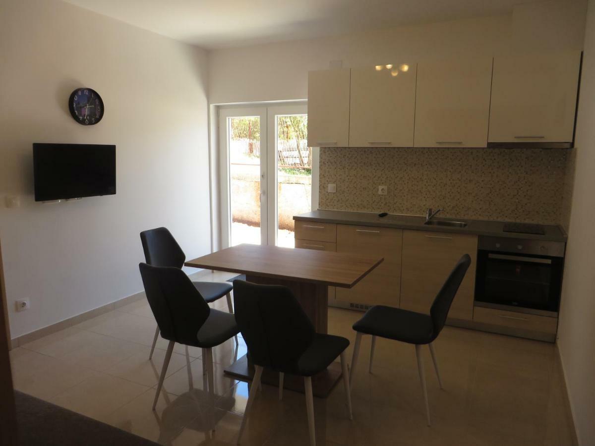 Luka Apartments Biograd Na Moru Exterior foto