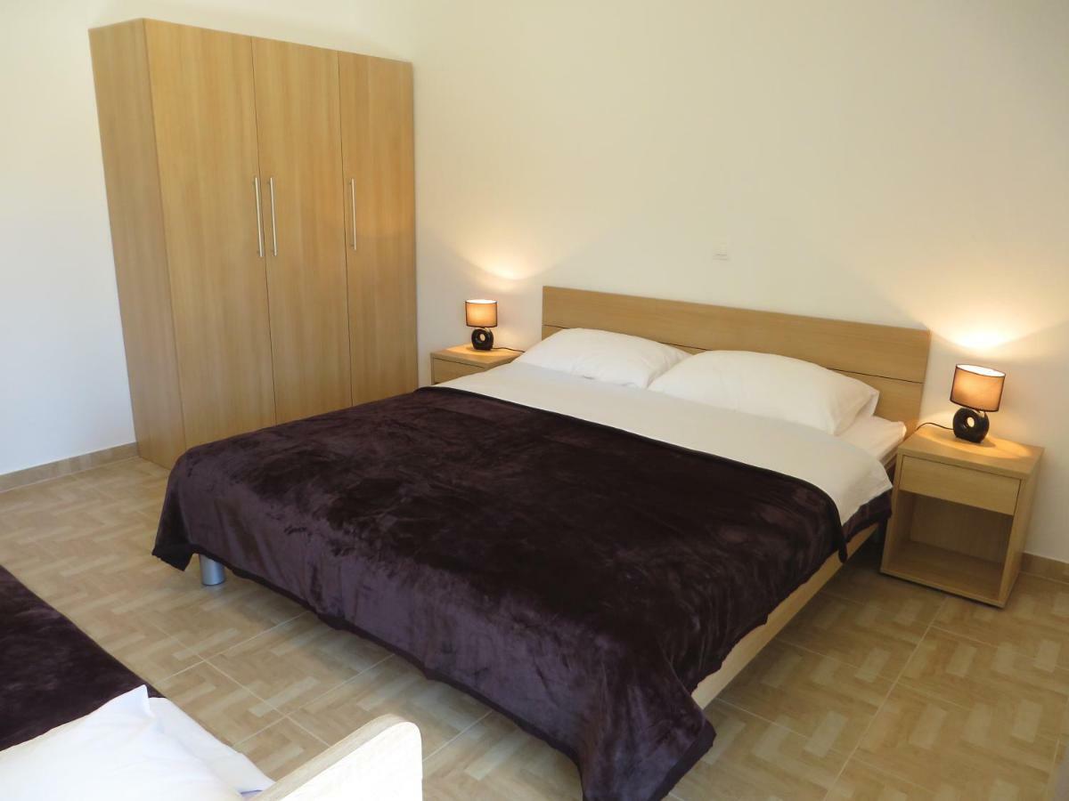 Luka Apartments Biograd Na Moru Exterior foto